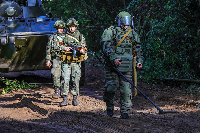 мины СВО минеры солдаты военный 