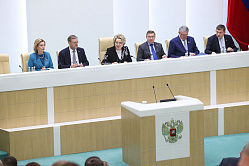 Матвиенко призвала регионы не поддаваться соблазну влезть в коммерческие долги