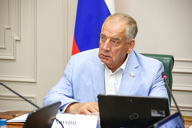 сенатор сергей митин