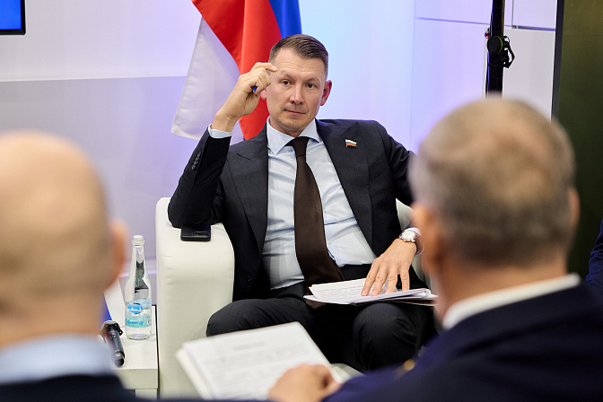 сенатор александр двойных