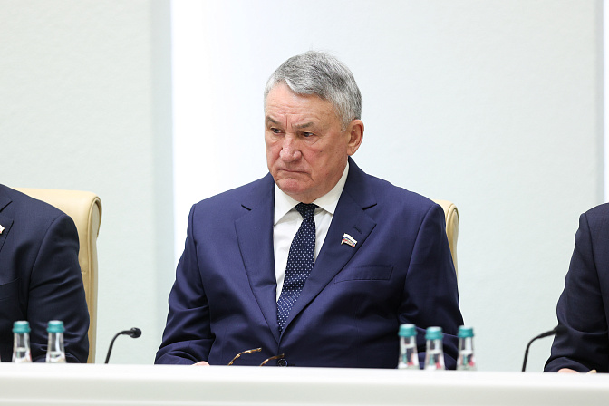 заместитель председателя сф юрий воробьёв