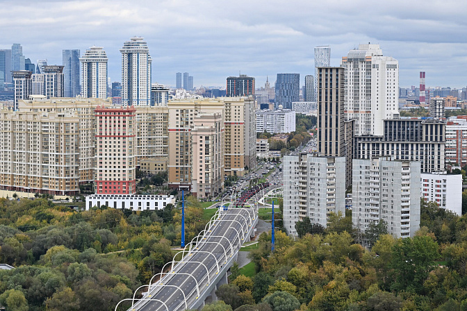 город сверху дома номостройки