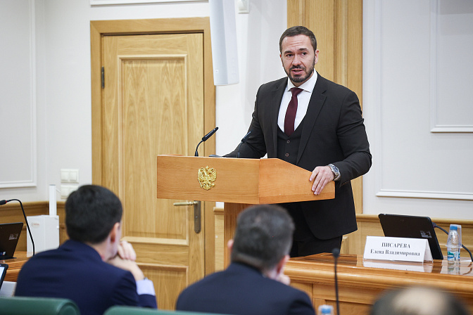 глава ассоциации детских здравниц и лагерей краснодарского края артём гаврилов