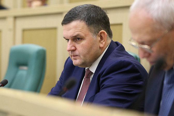 сенатор сергей перминов