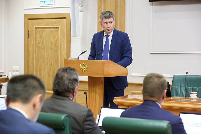 министр экономического развития рф максим решетников