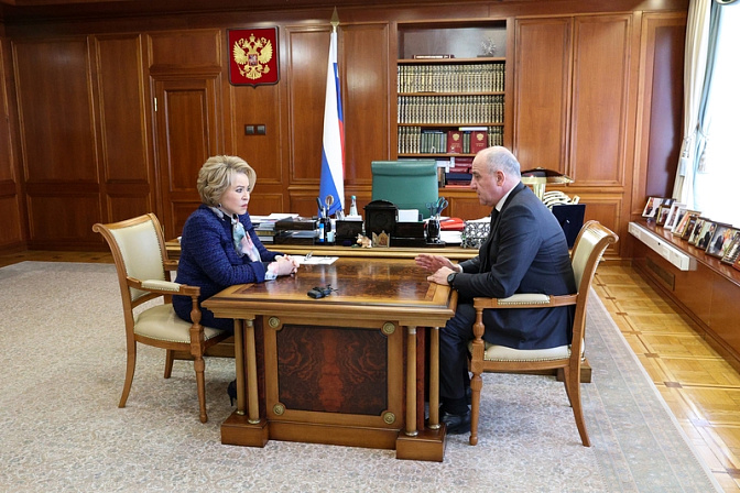 спикер сф председатель совета федерации валентина матвиенко глава rxh карачаево-черкесской республики рашид темрезов
