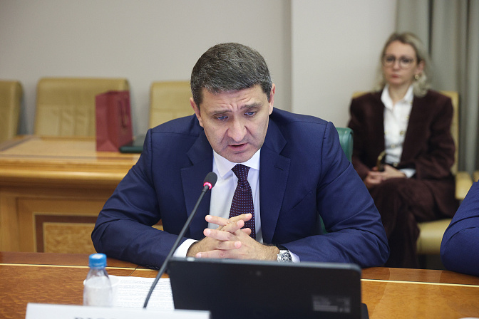 глава группы россети андрей рюмин