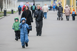 ВЦИОМ: большинство россиян отмечают рост господдержки семей с детьми