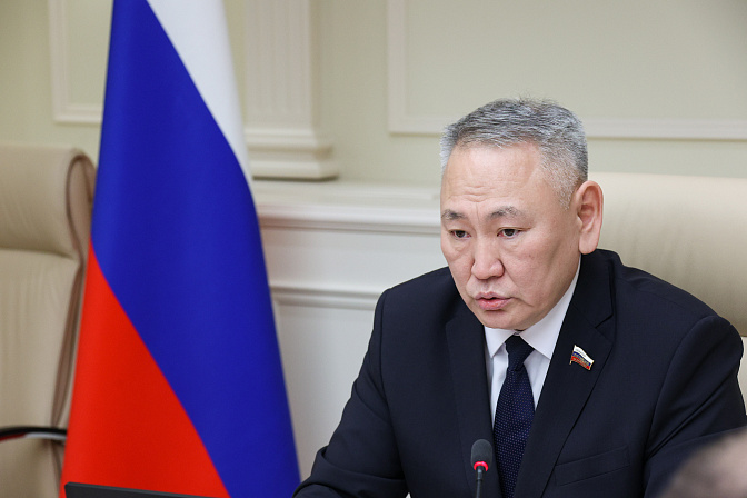 сенатор сахамин афанасьев