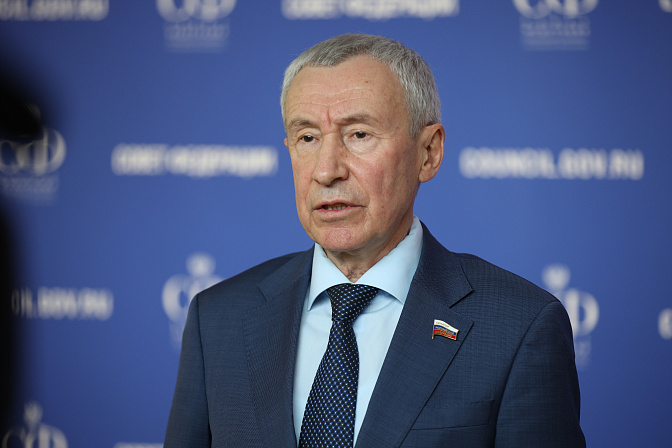 сенатор андрей климов