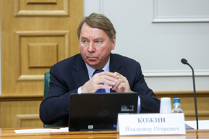 сенатор владимир кожин