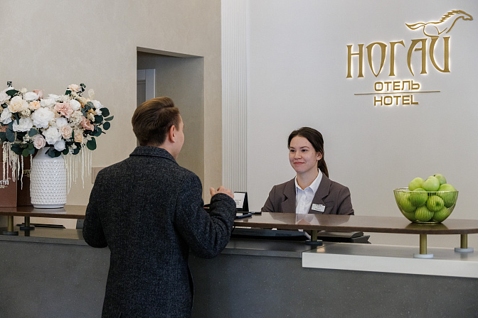отель гостиница ресепшен 