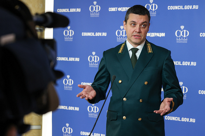 глава рослесхоза  иван советников