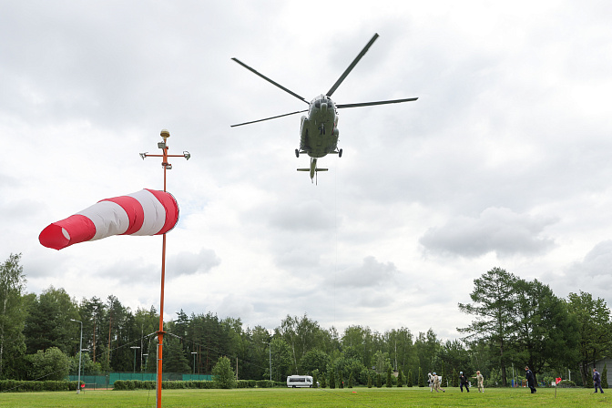 аэродром вертолёт ми 8 