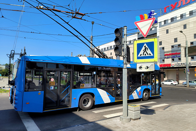 троллейбус транспорт дорожное движение 