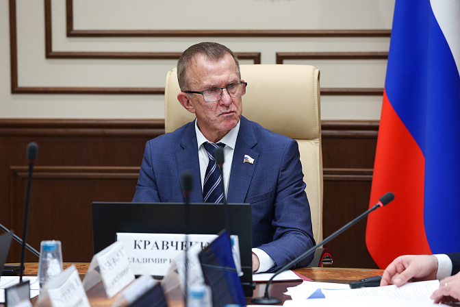 сенатор владимир кравченко