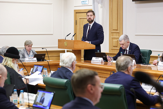 руководитель федерального агентства по делам национальностей игорь баринов 