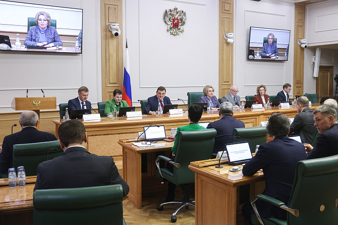 6 декабря «Открытый диалог» в верхней палате с главой Минюста РФ Константином Чуйченко