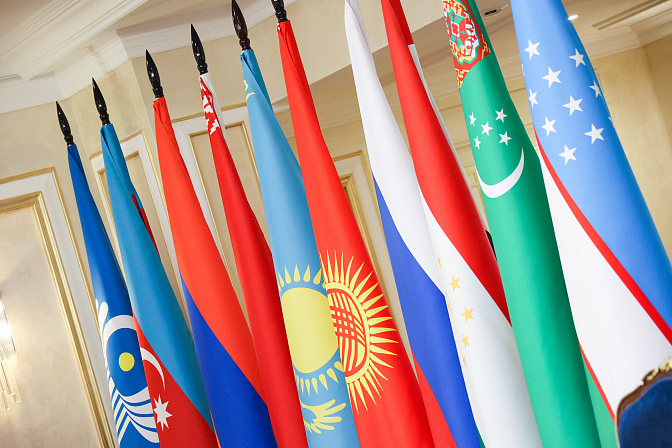 флаги  стран снг