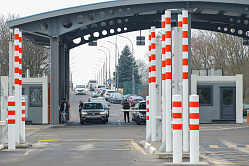 Матвиенко призвала оптимизировать работу Роспотребнадзора в пунктах пропуска