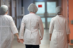 Минздрав регламентировал внешний вид сотрудников детских больниц и поликлиник