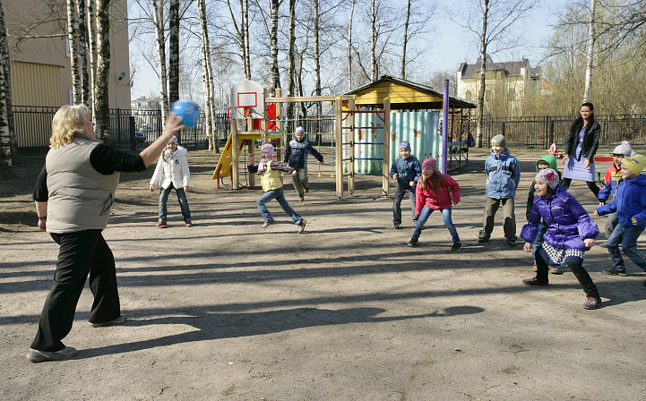 детский сад прогулка