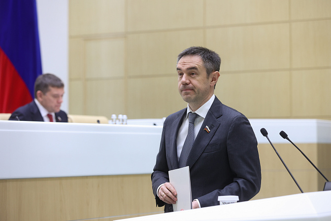 сенатор мурат хапсикоров