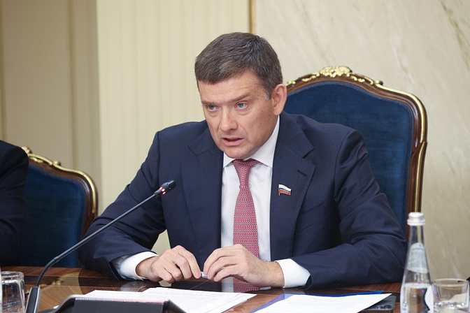 вице-спикер сф зампред совета федерации николай журавлев