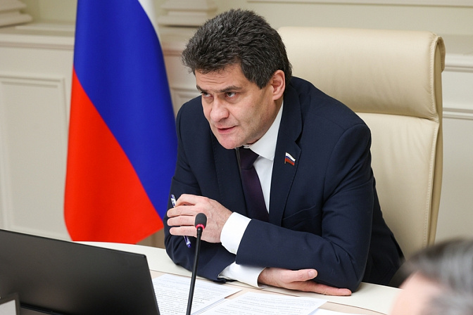 сенатор рф член совета федерации александр высокинский