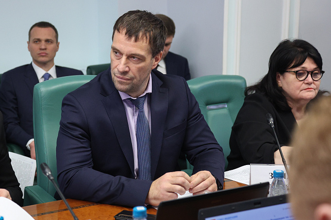 замгубернатора хмао эдуард исаков