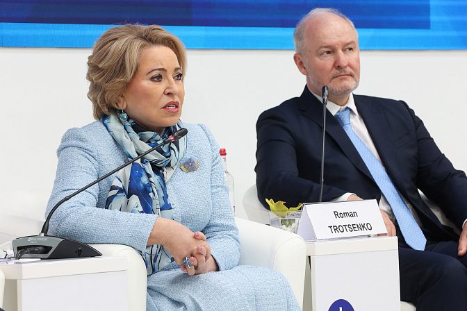 председатель сф валентина матвиенко